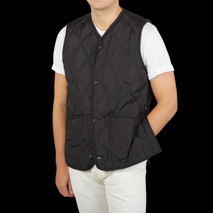 Taion Black Nylon Down V-Neck Button Vest Wholesale