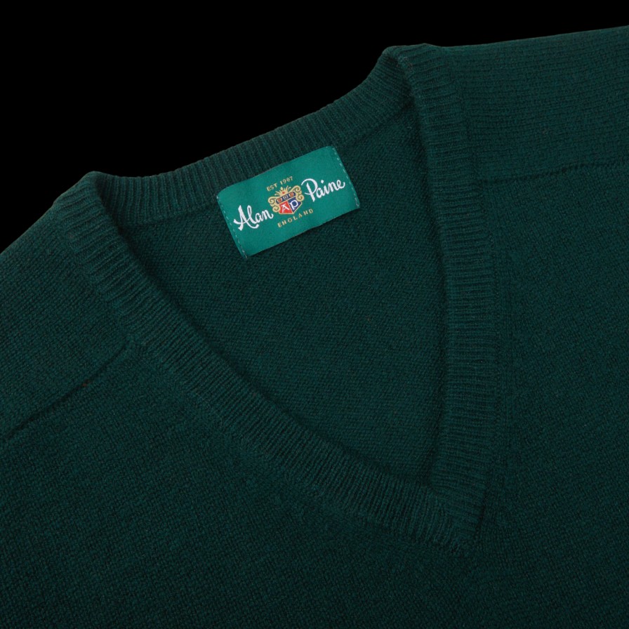 Alan Paine Tartan Green Lambswool V-Neck Best