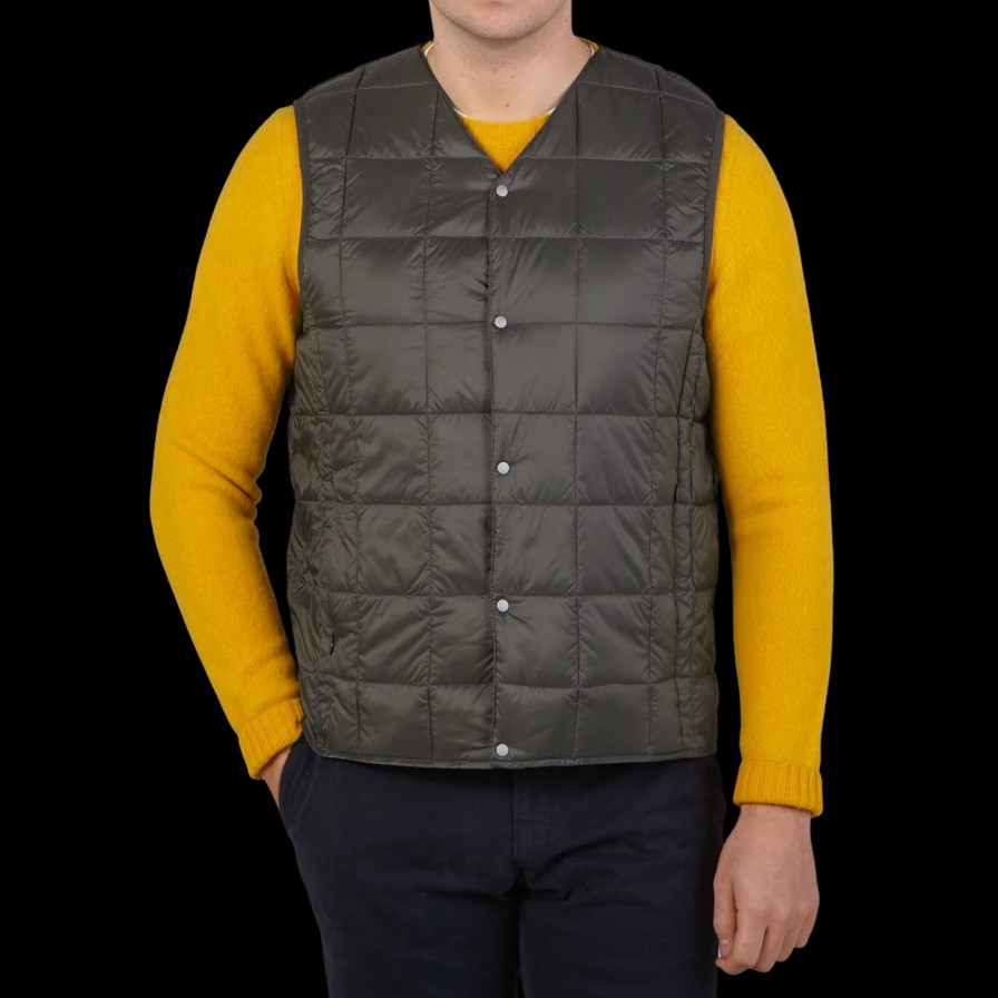 Taion Charcoal Grey Nylon Down Padded Vest Clearance